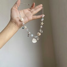 Collana Estiva con Dettagli Dorati - SLK
