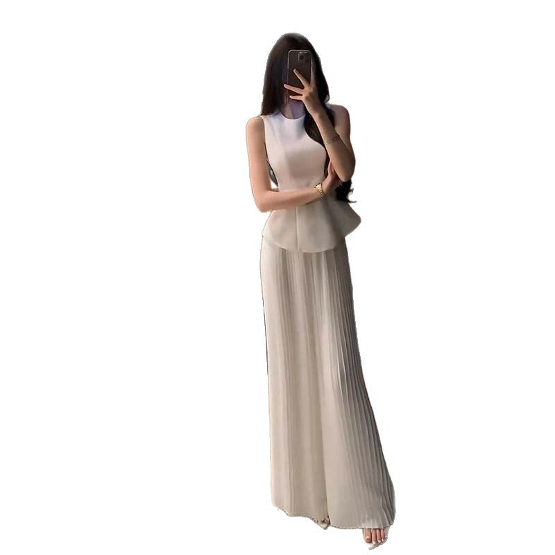 Completo Gilet Plisse e Pantaloni Ampi - Bianco