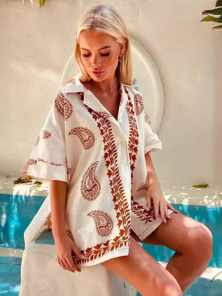 Completo Blusa e Shorts Stampa Estiva - immagine 3