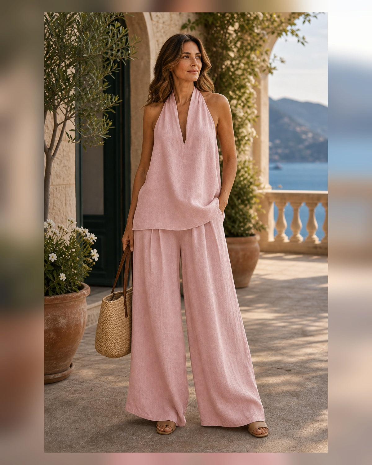 Completo Resort Avorio con Top Halter - Rosa, look resort elegante